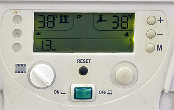 fr maxima 35 s h30725 dis self check.jpg